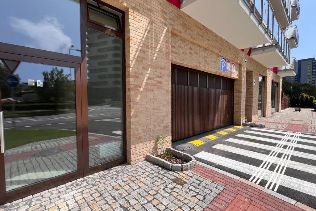 2 Room Apartment, New Building, Bosakova Street, 28 Bratislava Luaran gambar