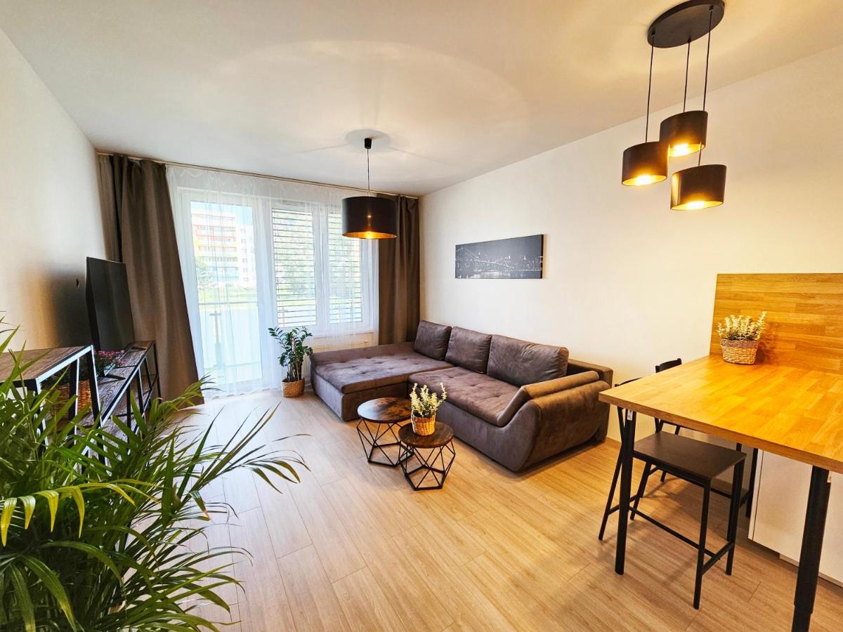 2 Room Apartment, New Building, Bosakova Street, 28 Bratislava Luaran gambar